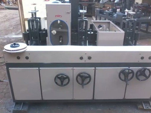 Round Tube Rust Removal and Polishing Machine