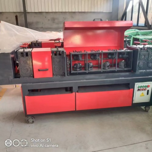 Steel Pipe Straightening Machine
